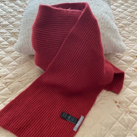 Marks and Spencer Cashmere Blend Warm and Soft Scarf - Picture 1 of 4